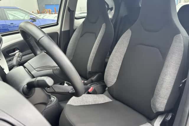 Toyota Aygo (2023) thumbnail 21