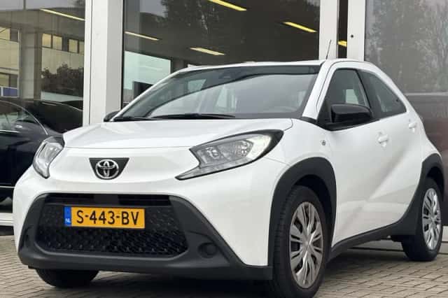 Toyota Aygo (2023) thumbnail 5