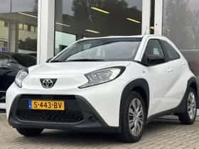 Toyota Aygo (2023) thumbnail 5