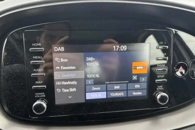 Toyota Aygo (2023) thumbnail 9