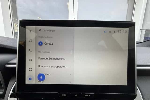 Toyota Corolla (2024) thumbnail 18