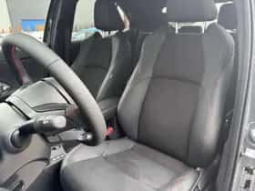 Toyota Yaris Cross (2025) thumbnail 31