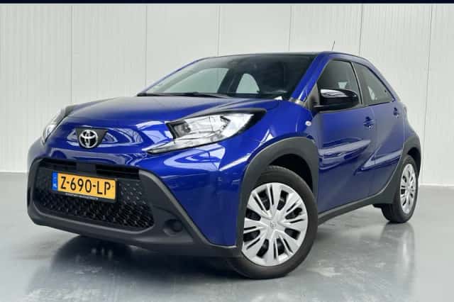 Toyota Aygo (2024) thumbnail 1