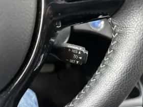 Toyota Yaris (2019) thumbnail 29