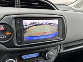 Toyota Yaris (2019) thumbnail 8