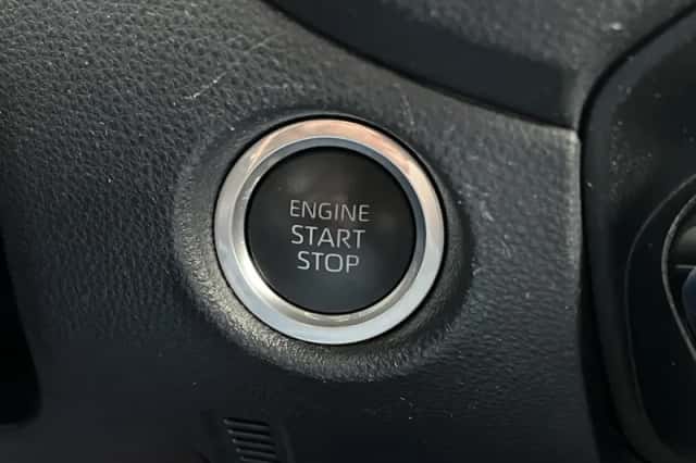 Toyota Aygo (2022) thumbnail 24