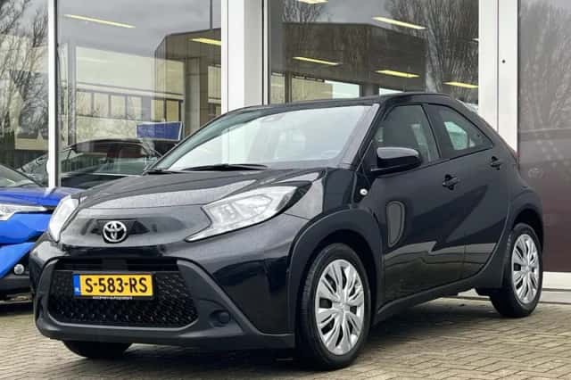 Toyota Aygo (2022) thumbnail 7