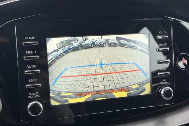 Toyota Aygo (2022) thumbnail 8