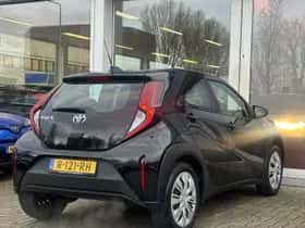 Toyota Aygo (2022) thumbnail 13