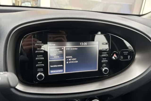 Toyota Aygo (2022) thumbnail 14
