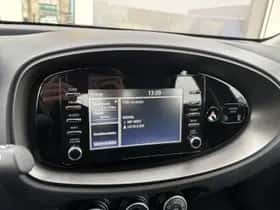 Toyota Aygo (2022) thumbnail 14