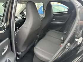 Toyota Aygo (2022) thumbnail 25