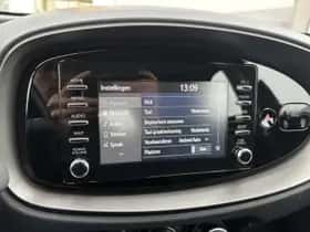 Toyota Aygo (2022) thumbnail 9
