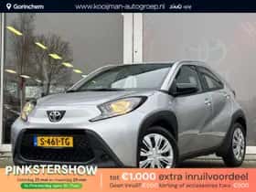 Toyota Aygo (2022) thumbnail 1