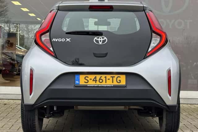 Toyota Aygo (2022) thumbnail 11