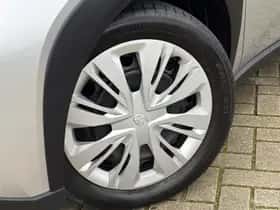 Toyota Aygo (2022) thumbnail 20