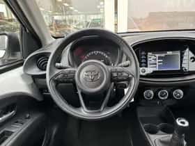 Toyota Aygo (2022) thumbnail 21