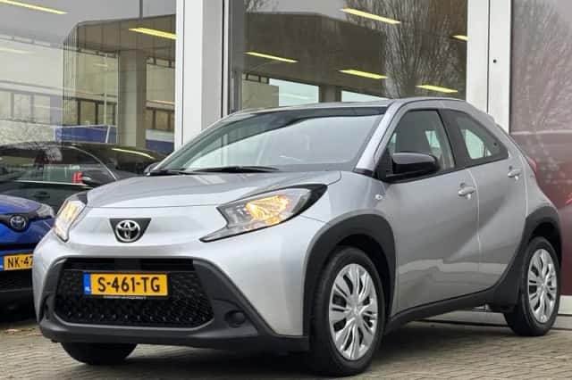 Toyota Aygo (2022) thumbnail 6