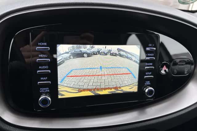 Toyota Aygo (2022) thumbnail 7