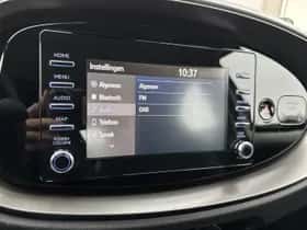 Toyota Aygo (2022) thumbnail 8