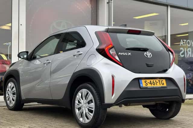 Toyota Aygo (2022) thumbnail 10