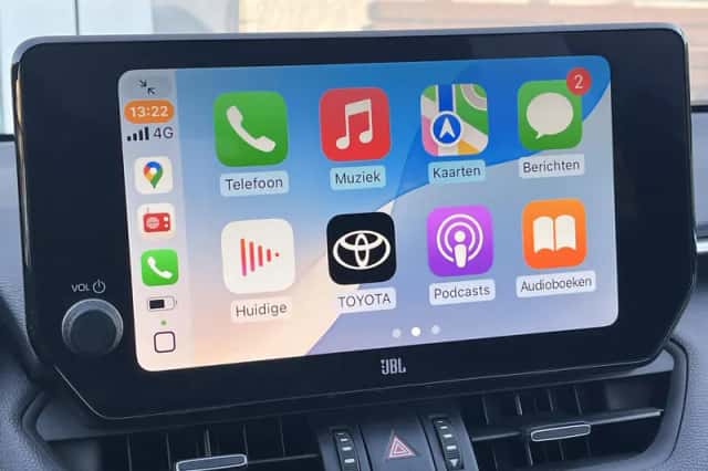 Toyota RAV4 (2025) thumbnail 11