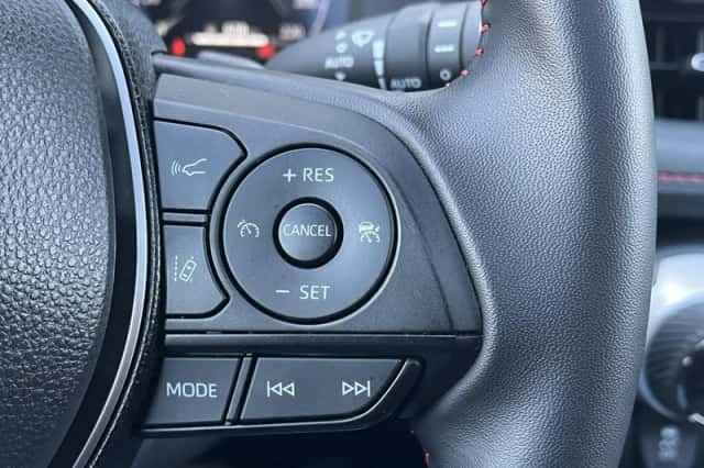 Toyota RAV4 (2025) thumbnail 20