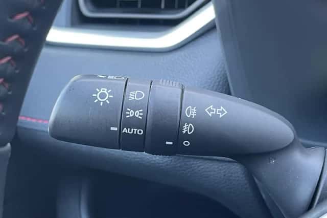 Toyota RAV4 (2025) thumbnail 21