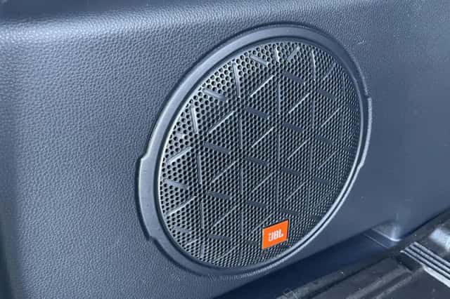 Toyota RAV4 (2025) thumbnail 25