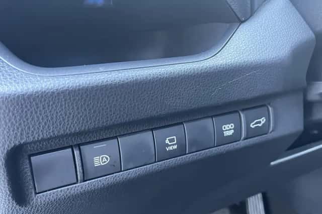 Toyota RAV4 (2025) thumbnail 46