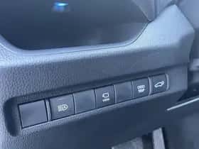 Toyota RAV4 (2025) thumbnail 46
