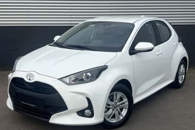 Toyota Yaris (2026) thumbnail 2
