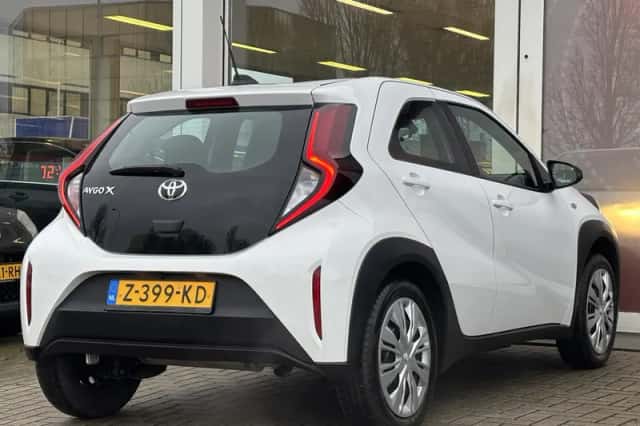 Toyota Aygo (2024) thumbnail 11