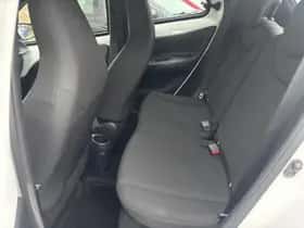 Toyota Aygo (2024) thumbnail 24