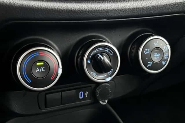 Toyota Aygo (2024) thumbnail 4