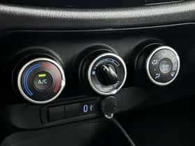 Toyota Aygo (2024) thumbnail 4