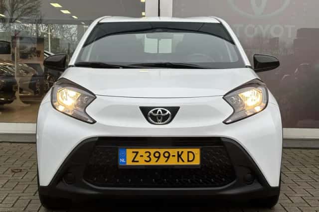 Toyota Aygo (2024) thumbnail 6