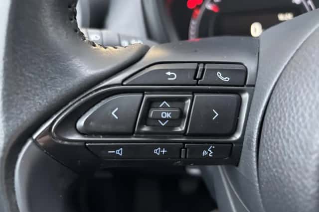 Toyota Aygo (2022) thumbnail 17