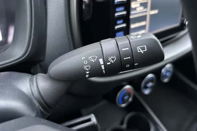 Toyota Aygo (2022) thumbnail 20
