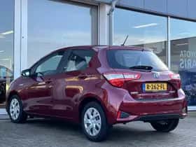 Toyota Yaris (2019) thumbnail 13