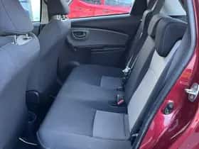 Toyota Yaris (2019) thumbnail 22