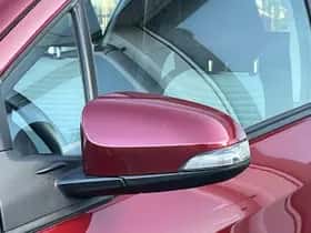 Toyota Yaris (2019) thumbnail 24
