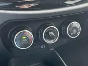 Toyota Aygo (2024) thumbnail 4