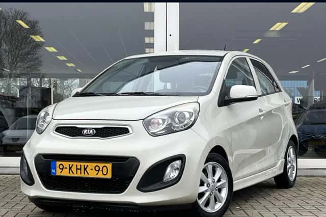 Kia Picanto (2013) thumbnail 1