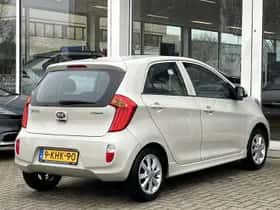 Kia Picanto (2013) thumbnail 13