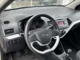 Kia Picanto (2013) thumbnail 18