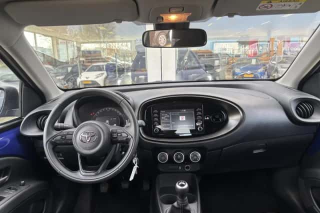 Toyota Aygo (2024) thumbnail 15