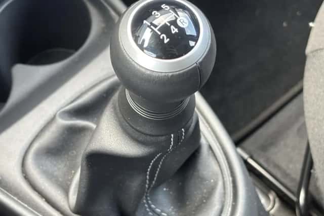 Toyota Aygo (2024) thumbnail 30