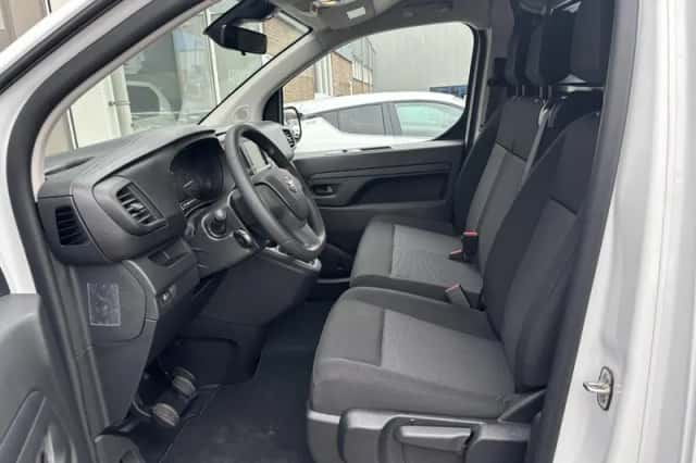 Toyota Proace (2024) thumbnail 2