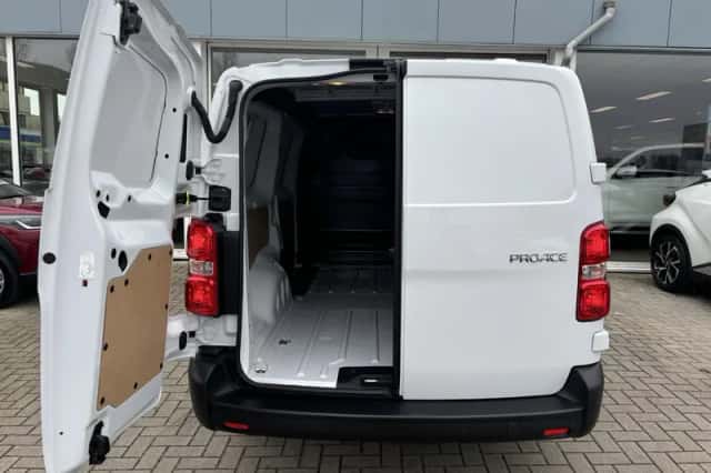 Toyota Proace (2024) thumbnail 17